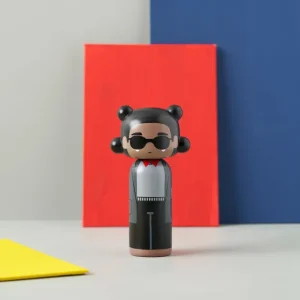 Lucie Kaas Sculptures & Figurines>Figurine En Bois Kokeshi Sketch.Inc Jean-Michel - 15 Cm